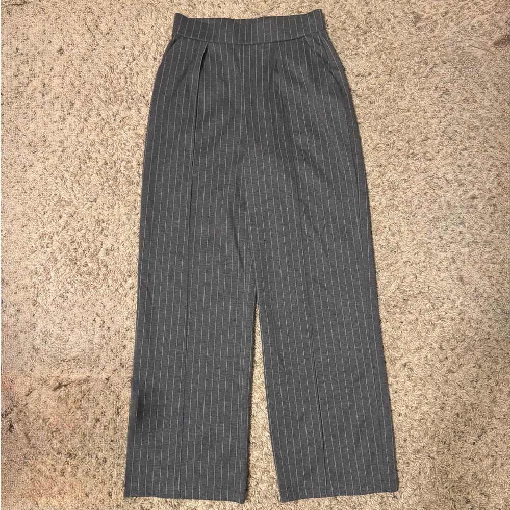 H&M Gray Pinstripe Women's Trousers